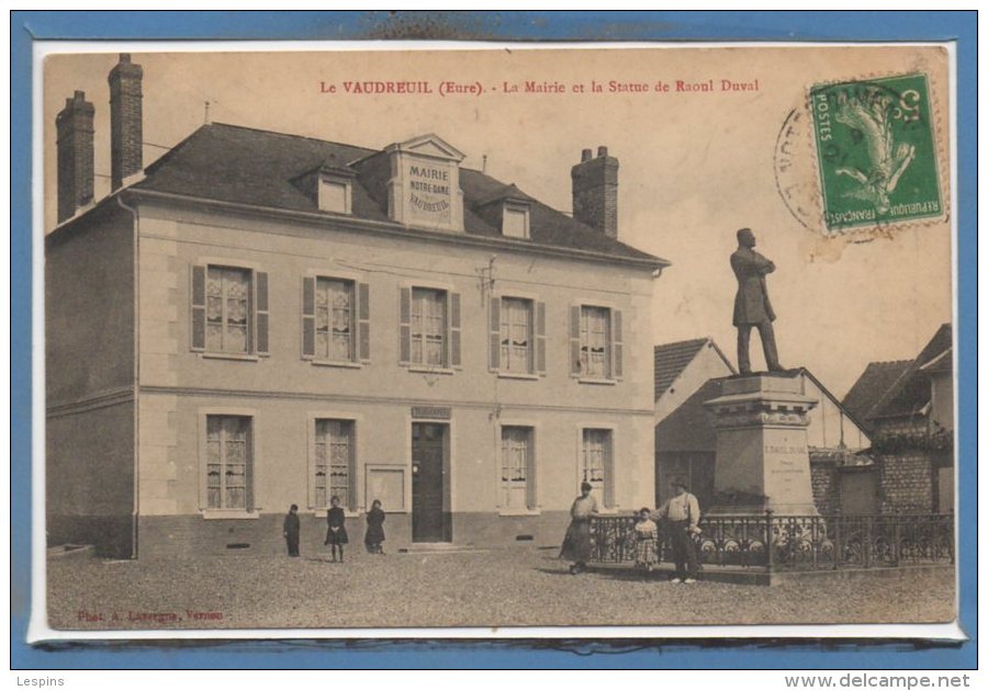 27 - Le VAUDREUIL -- La Mairie Et La.... - Le Vaudreuil