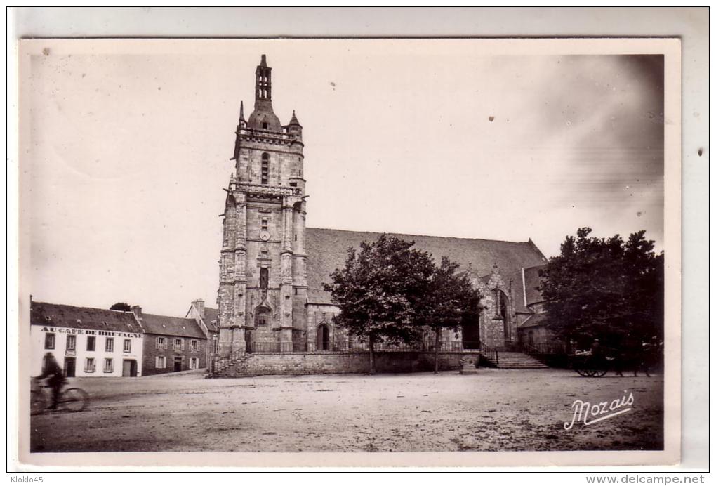 22 PLOUARET ( Côte Du Nord ) - L'Eglise - AU CAFE DE BRETAGNE - CPSM NOZAIS - TENUE BOUCHAUD N° 5 - Plouaret