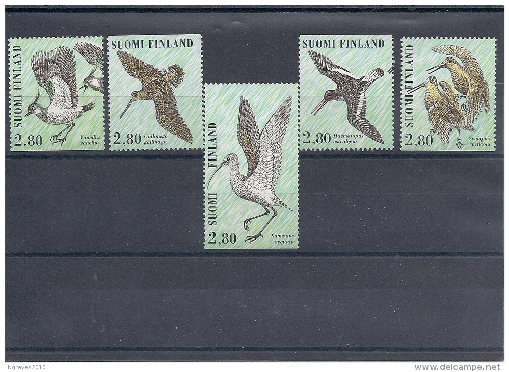 131008831   FINLANDIA  YVERT    Nº   1318/22  **/MNH - Unused Stamps