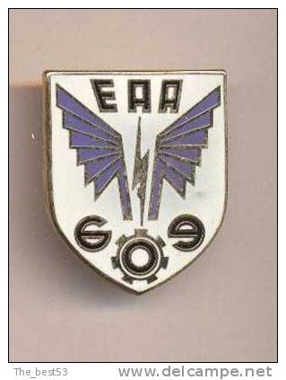 Insigne       EAA   609   Le Blanc - Armée De L'air
