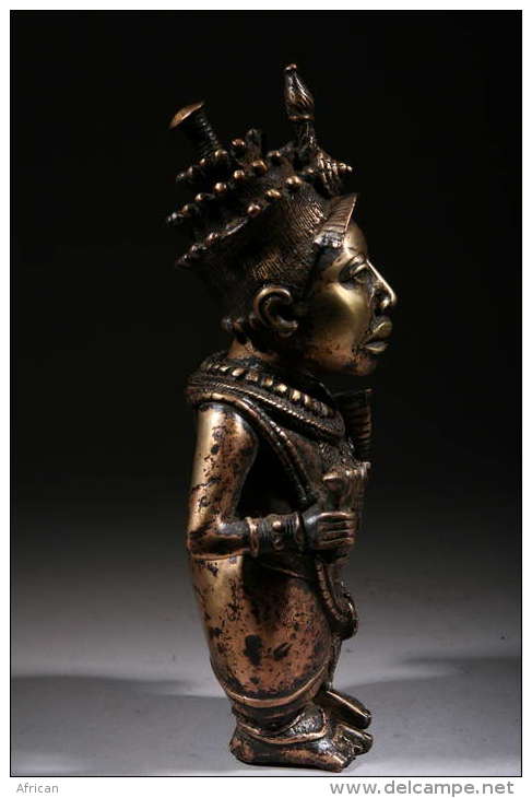 Art Africain Guerrier Du Royaume D´Ifé En Bronze - Art Africain