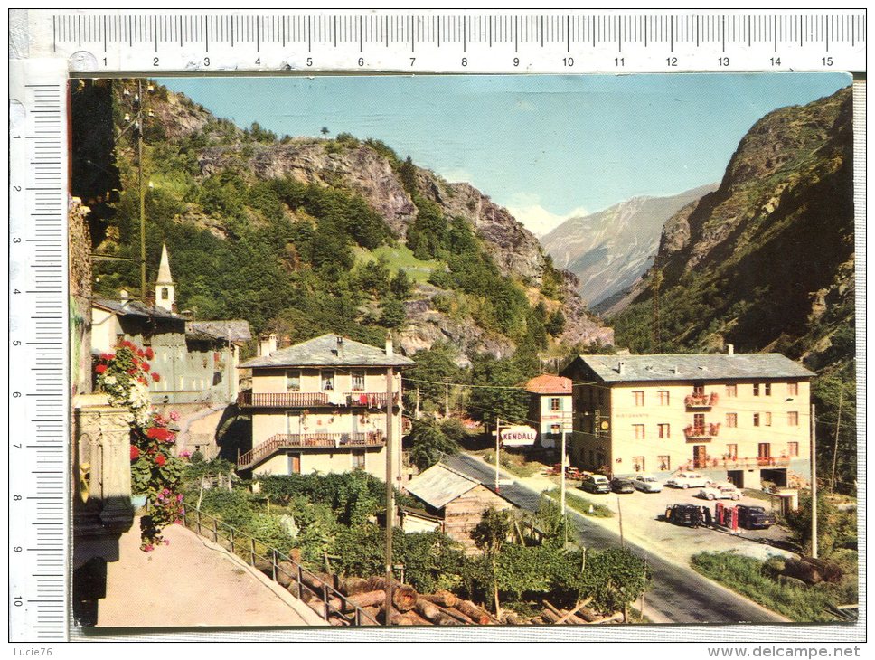 RUNAZ  M. 805 -  Vista Monte Bianco  -  Hôtel Restaurant Pierre Taillée - Aosta