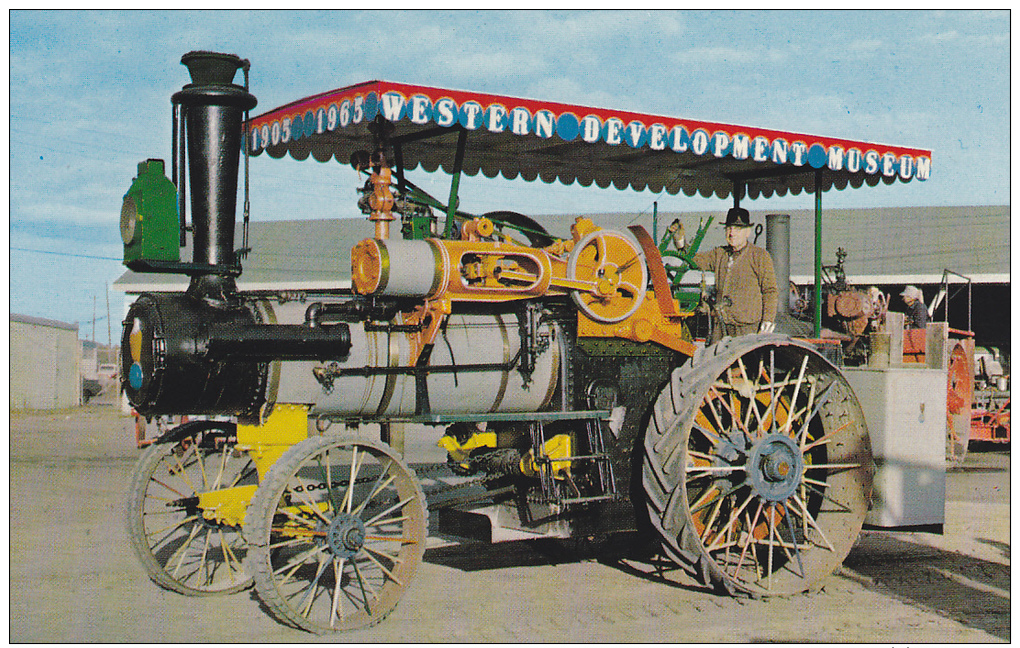 Tractor , Western Developement Museum , SASKATOON , Saskatchewan , Canada , 50-60s - Autres & Non Classés