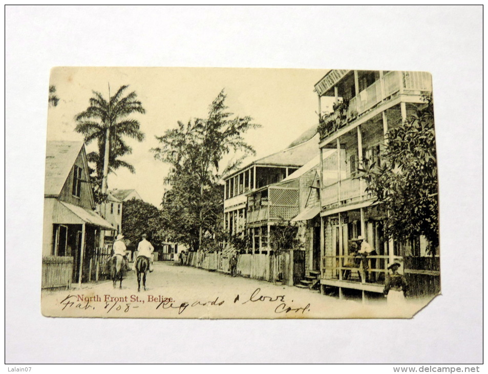 Carte Postale Ancienne : BELIZE : North Front Street , Belle Animation - Belice