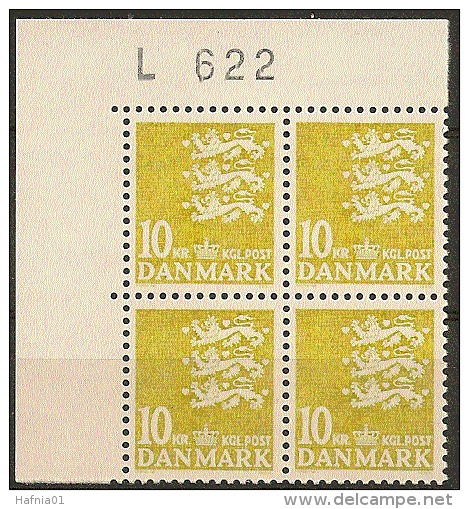 Denmark 1976. Coat Of Arms.  Michel 626, Plate-block MNH. - Unused Stamps