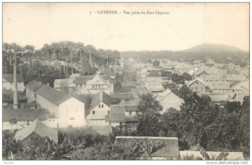 GUYANE - CAYENNE - VUE PRISE DU FORT CEPEROU - Cayenne