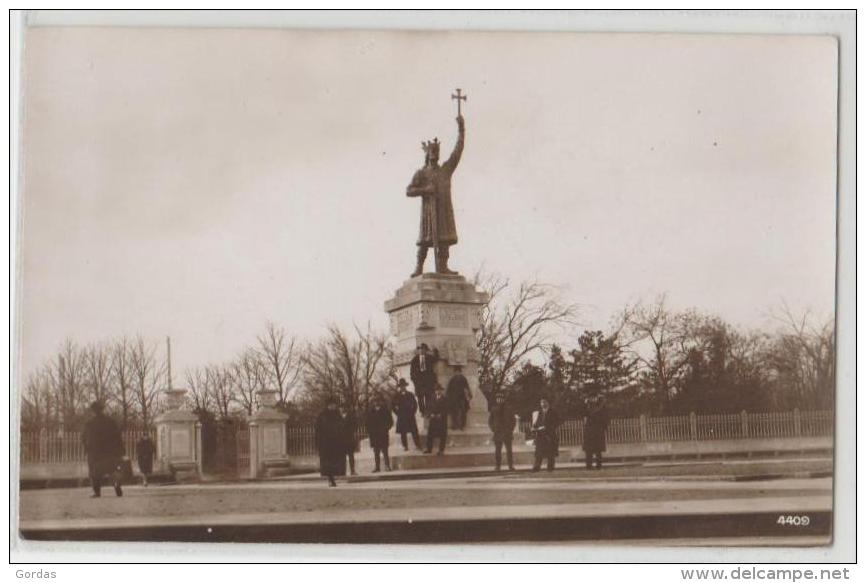 Moldova - Bessarabia - Chisinau - Monumentul Stefan Cel Mare - Moldavië