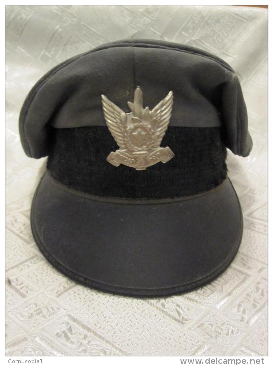 VINTAGE GENUINE ISRAEL AIR FORCE IDF ZAHAL OFFICER´S VISOR PEAKED CAP - Uniforms