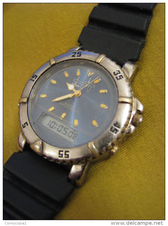 Vintage ADI PZFM-629 428 Quartz Chronograph Diver Dual-time Watch Israel - Antike Uhren