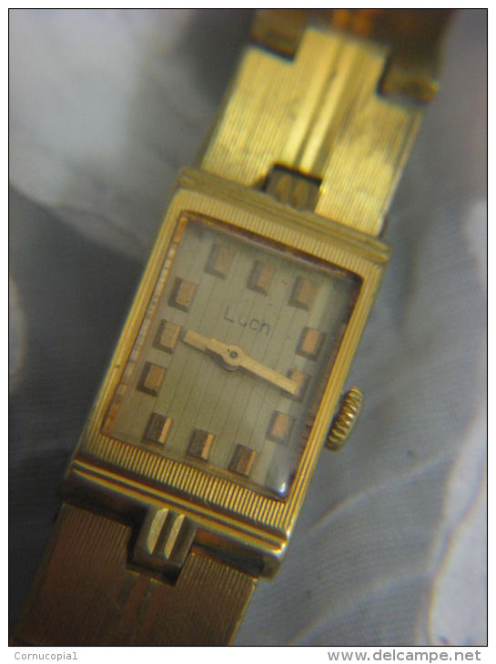 Vintage 1960´s LUCH Russian Ladies Mechanical Bracelet Watch - Antike Uhren