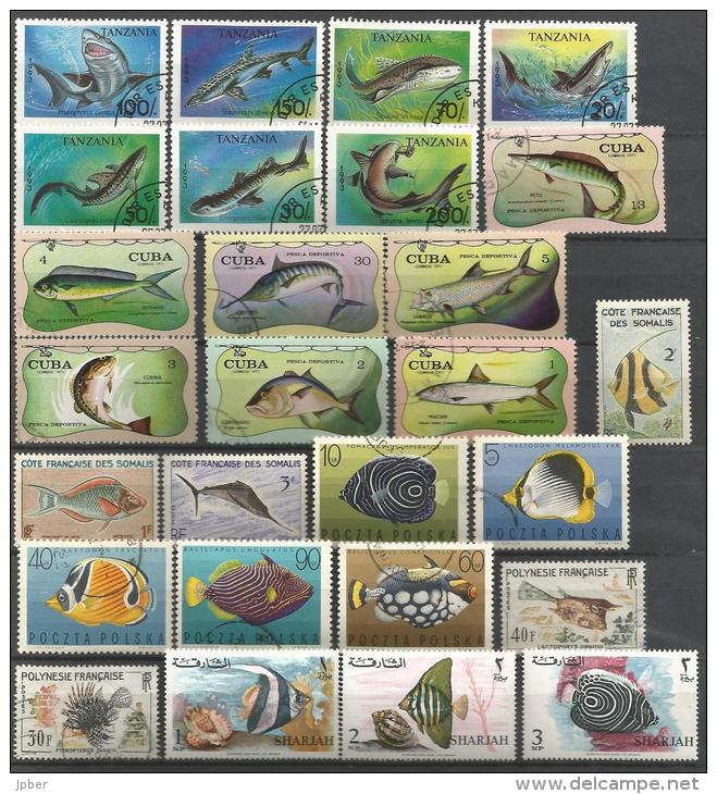 Poissons : 50 Timbres Différents N185 - Peces