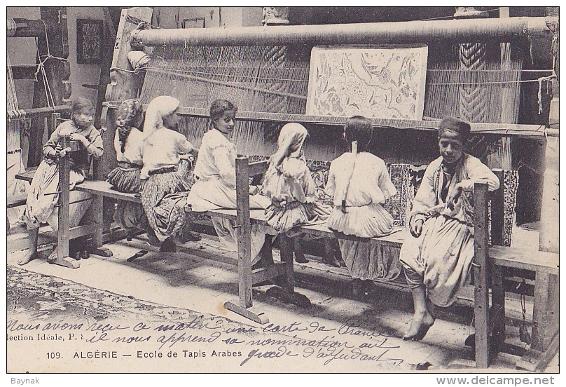 ALG8  --   ALGERIE  --  ECOLE DE TAPIS ARABES   --  1914 - Niños