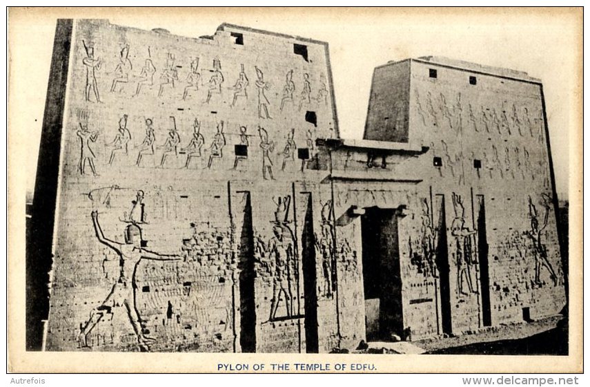 EGYPTE PYLON OF THE TEMPLE OF EDFU - Idfu