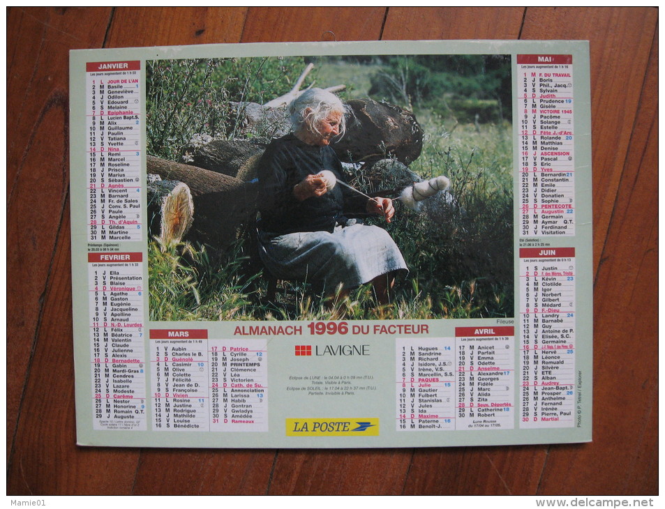 Calendrier De La Poste 1996    PTT    Recto Verso Filandière Er Pêcheur Réparant Son Filet - Grand Format : 1991-00