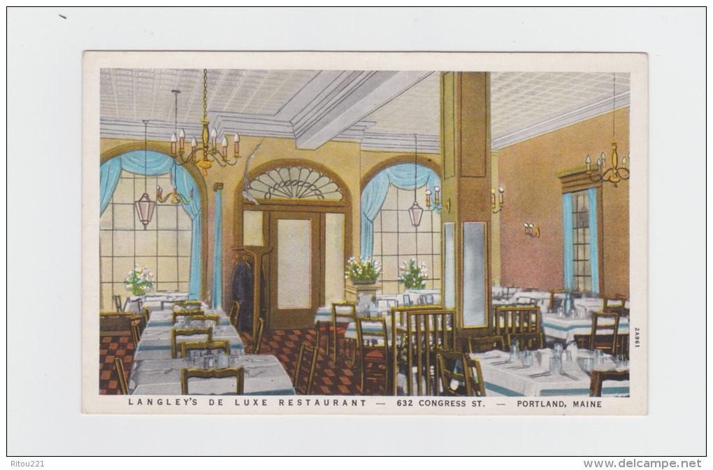 Interior, Langley´s De Luxe Restaurant, Portland, Maine, -  632 Congress. St - Salle De Restaurant Lustre Lanterne - Portland