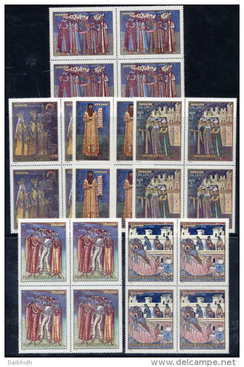 ROMANIA 1970 Moldavian Frescoes In Blocks Of 4  MNH / **  Michel 2856-61 - Neufs