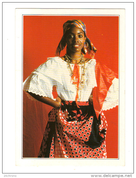 Martinique: La Trinite, Costume De Fete, Jeune Femme Avec Bijoux (13-4542) - La Trinite
