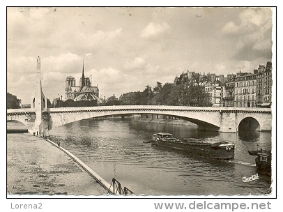 7-3ay10. Postal Francia. París. Notre Dame Et La Statue De Sainte Geneviève - Notre Dame De Paris