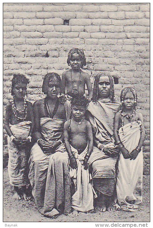 SOM1  --  GROUP OF SOMALI WOMEN - Somalie