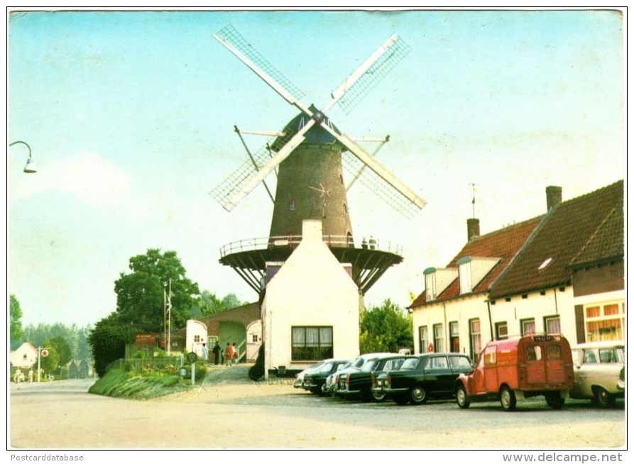 Molen, Sluis - & Windmill, Old Cars - Sluis