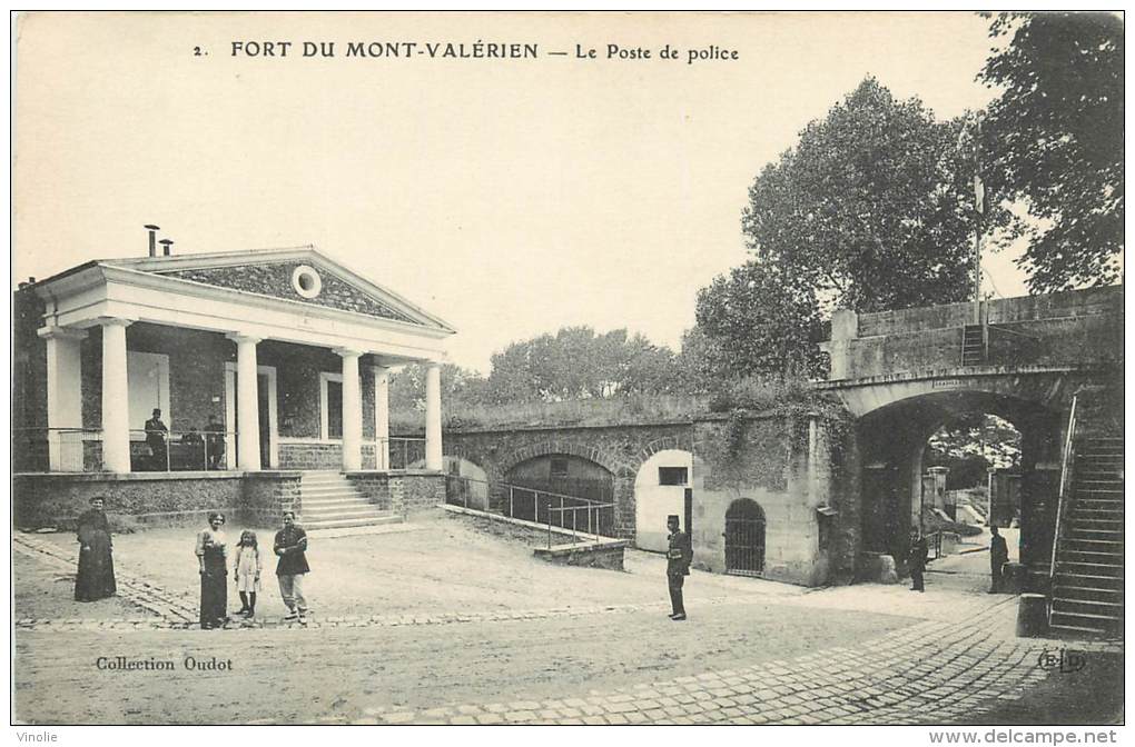 Réf : Z-13-105 : Fort Du Mont Valérien - Mont Valerien