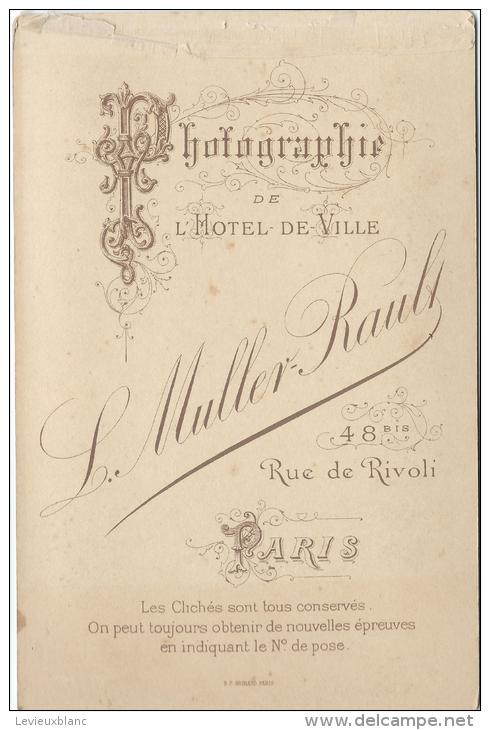 Photo Montée Sur Carton/Buste D´Homme / Muller-Rault/ L´Hôtel De Ville/Paris/ Vers 1885-1890    PH163 - Anciennes (Av. 1900)