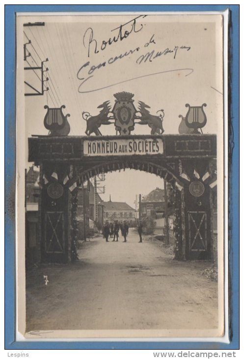 27 - ROUTOT -- Carte Photo - RARE - état - Routot