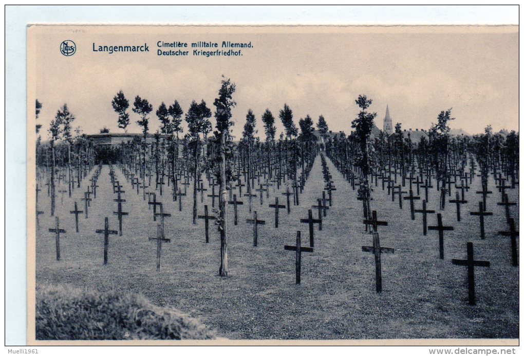 Nr. 300,  AK  Langenmarck, Deutscher Kriegerfriedhof, 1914-18 - Kriegerdenkmal