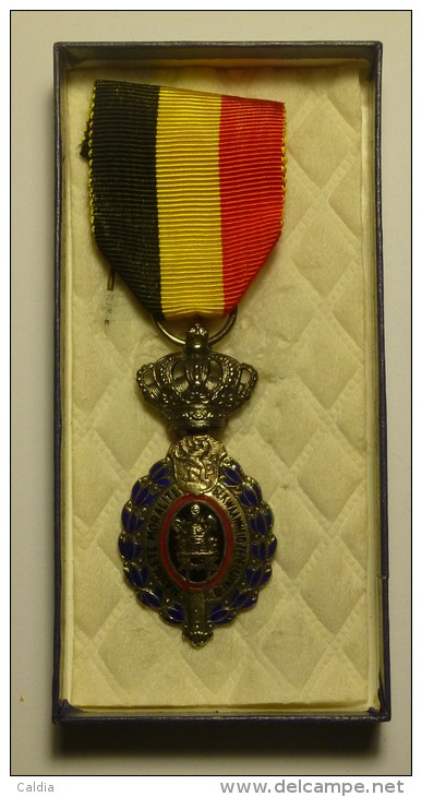 Belgique Belgium Medal 1958 "Labour Decoration, 2nd Grade" - Silver Plated Original Box # 2 - Belgium