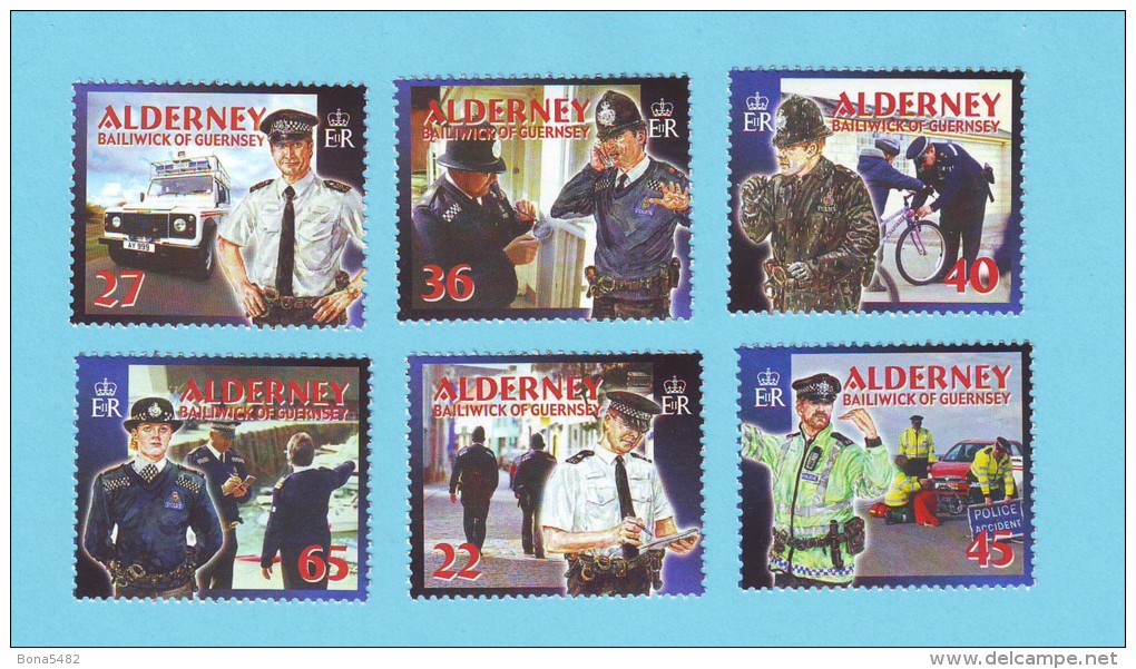 ALDERNEY POLICE 2003 / MNH** / CV 76 - Police - Gendarmerie