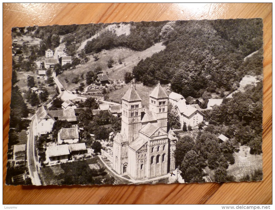 68 : En Avion Au-dessus De Murbach - Eglise Abbatiale XIIIe Siècle - (n°1307) - Murbach