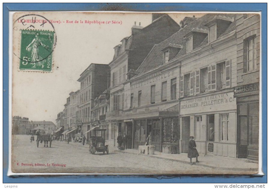 27 - Le NEUBOURG --  Rue De La République - Le Neubourg