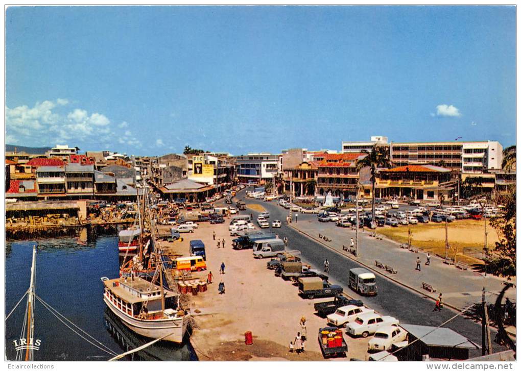 Guadeloupe   971    La Darse Et Place De La Victoire    (Format 10 X 15) - Pointe A Pitre