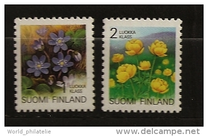 Finlande Finland 1992 N° 1129 / 30 ** Courant, Fleurs Champêtres, Hepatica Nobilis, Anémone, Trollius Europaeus, Trolle - Nuevos