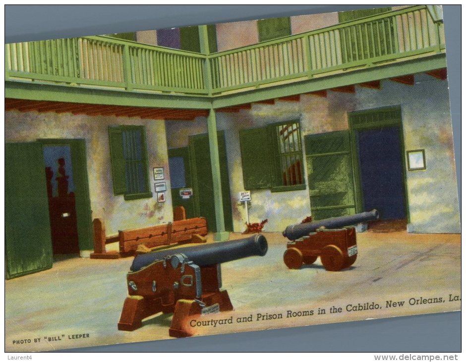 (551) USA -Prison Couryard And Guns - New Orleans - Prison