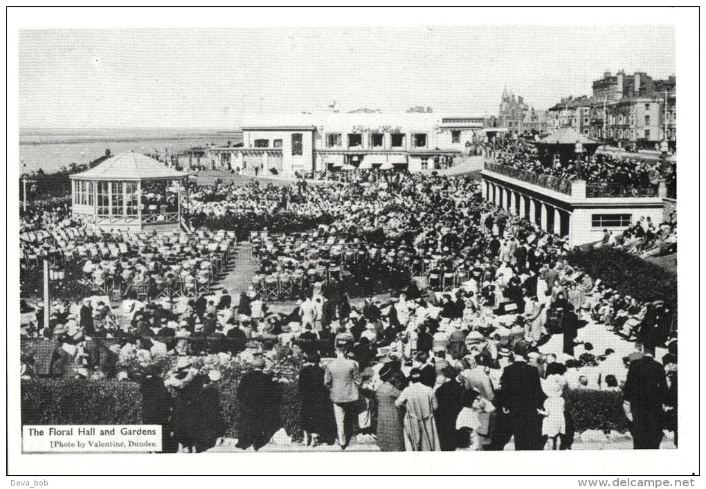 Postcard Floral Hall & King's Gardens SOUTHPORT 1945 Band Concert Repro - Southport