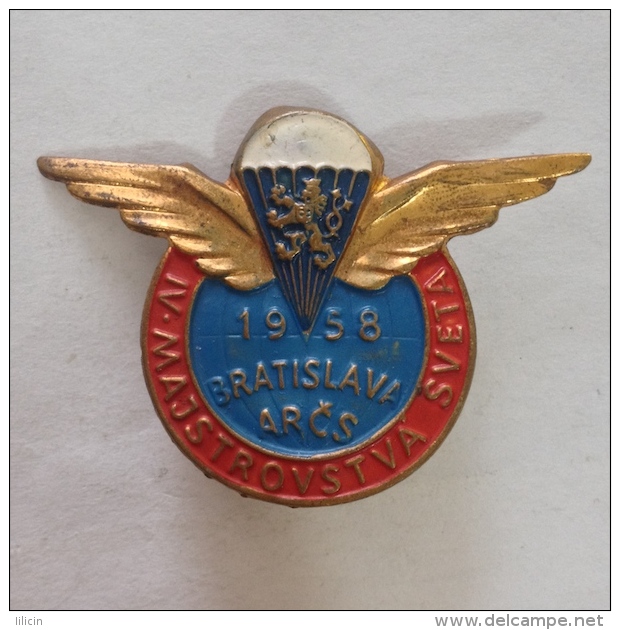 Badge / Pin ZN000693 - Parachuting (Fallschirmspringen) Czechoslovakia Bratislava World Championships 1958 ARCS - Parachutting