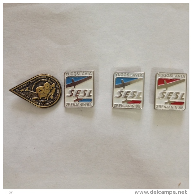 Badge / Pin ZN000699 - Airplane (Avion / Flugzeug) Gliding Yugoslavia Serbia Zrenjanin European Championships 1988 - Other & Unclassified