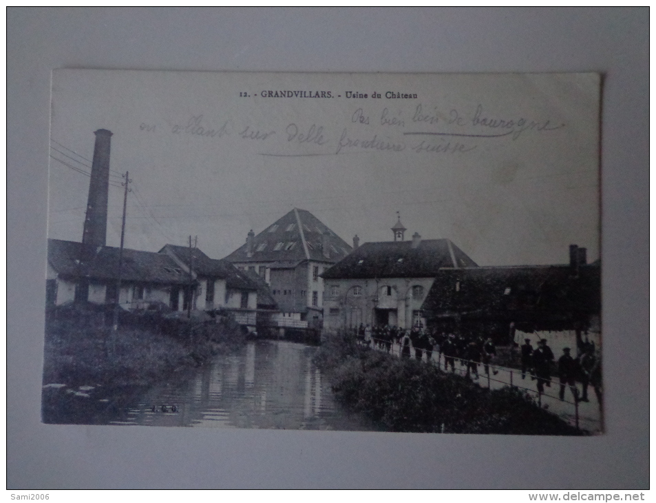 CPA 90 GRANDVILLARS USINE DU CHATEAU SORTIE OUVRIERS - Grandvillars