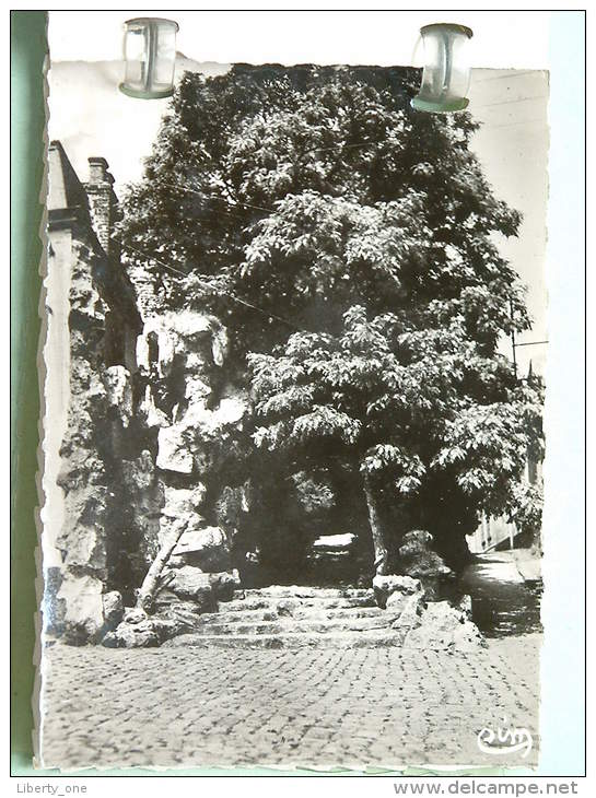 Mont-Cassel ( Snapshots - 10 Pcs. ) - Anno 19?? ( Visite de 1955 - zie foto voor details ) !!