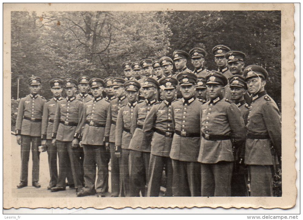 PHOTO - GROUPE DE MILITAIRES ALLEMANDS - - Guerra, Militares