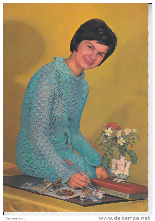 E7  Carte Postale Vintage Fantaisie Jeune Femme - Année 60 -70 - Femmes