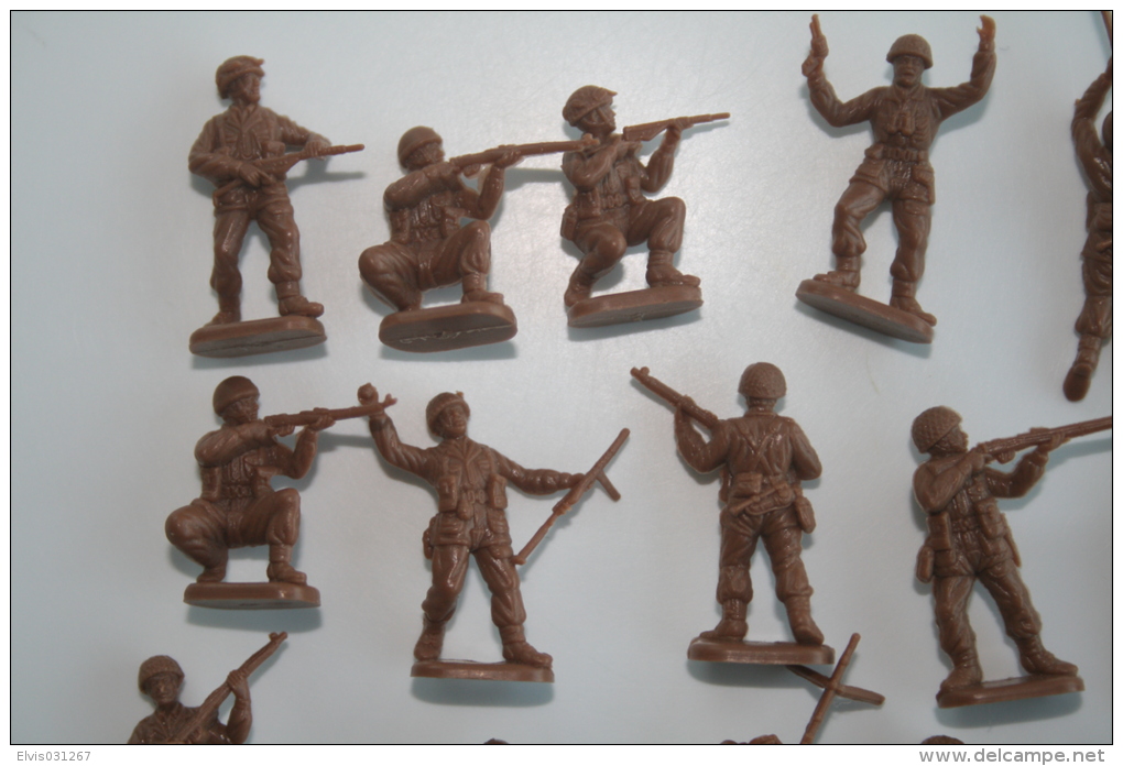 Airfix WW2 American Troops ???, 22 Pc, Scale HO/OO, Vintage - Figurines