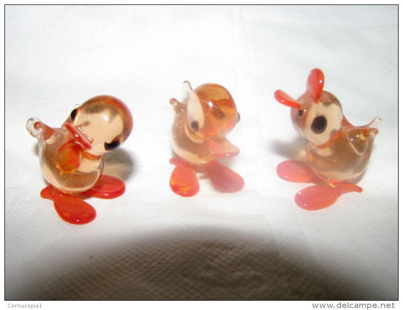 3 Cheerful Sunburst Amber Glass Ducks Ducklings - Vidrio & Cristal