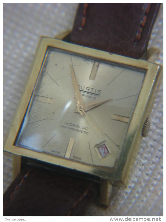 Vintage CURTIS 17j Gold Plated Mens Watch Swiss - Montres Anciennes