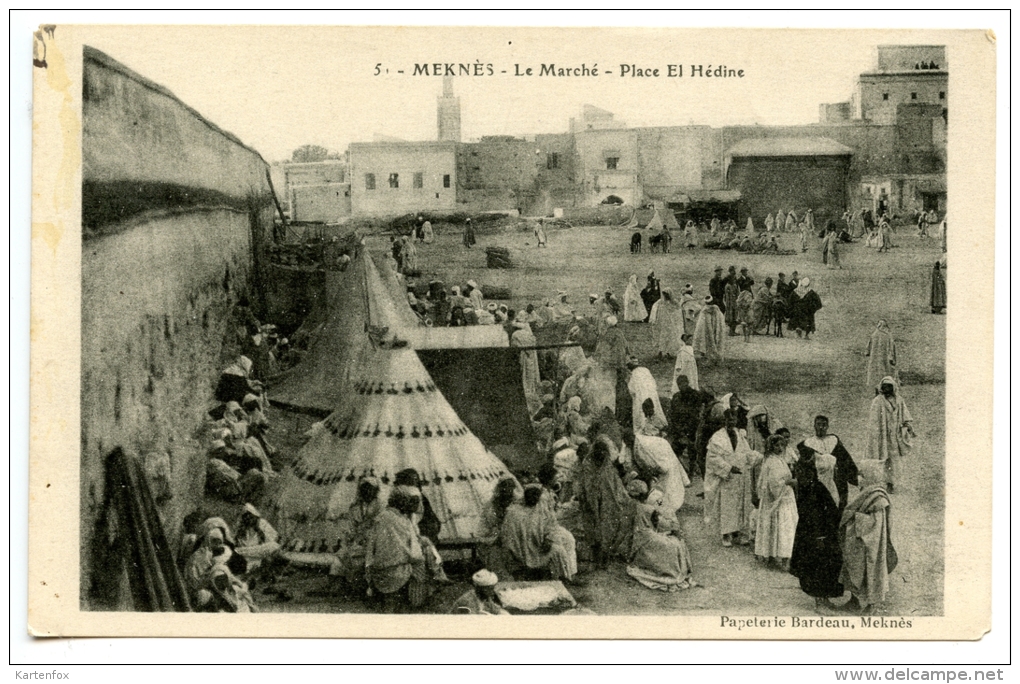 Meknes_1,  Le Marche, Place El Hedine, 1925 - Meknes