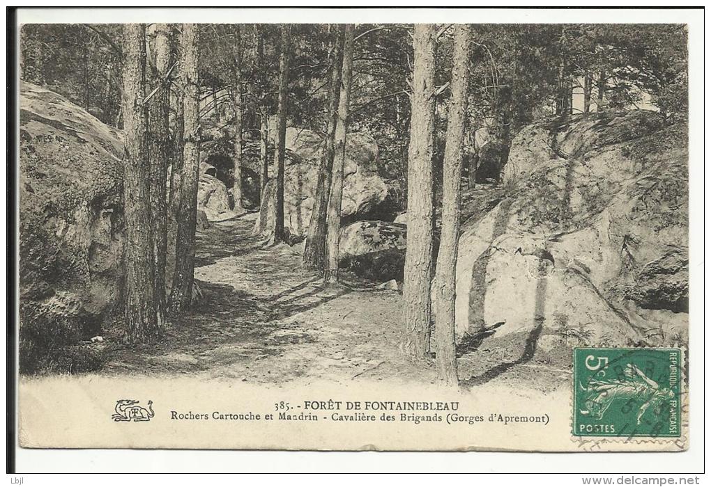 Forêt De FONTAINEBLEAU , Rocher Cartouche Et Mandrin , Cavalière Des Brigands ( Gorges D' Apremont ) 1911 - Fontainebleau