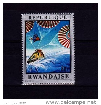 V] Timbre Stamp  ** Rwanda  Espace Space Opération Lune Moon Apollo Amerissage Hélicoptère Helicopter See Landing - Neufs