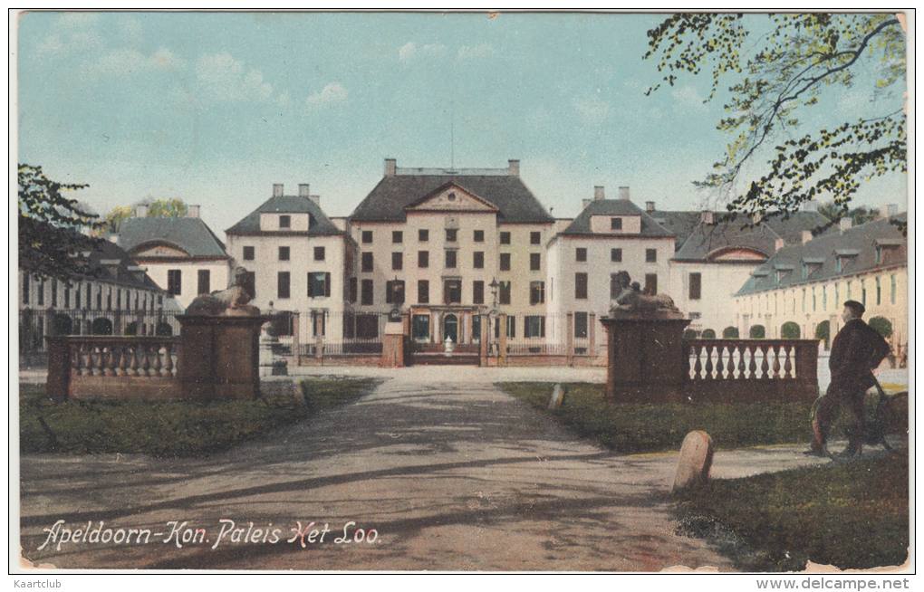 Apeldoorn  - Kon. Paleis Het Loo  - 1916 -   Man Met Fiets -  Nederland/Holland - Apeldoorn