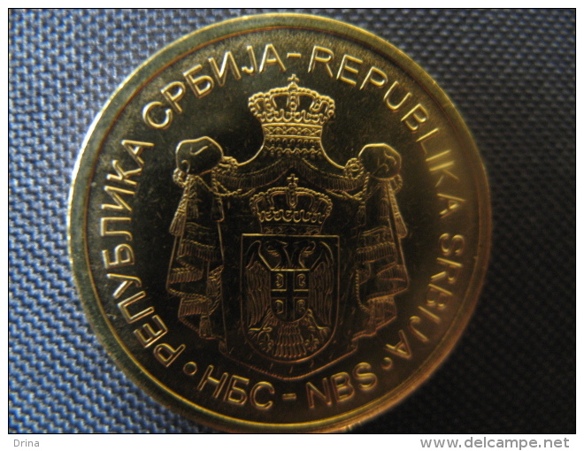 Coin  1 Dinar Serbia 2013, Unc - Serbia